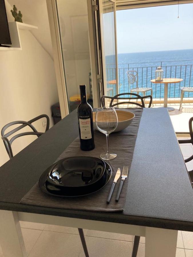 Apartmán Soffio Dal Mare Letojanni Exteriér fotografie